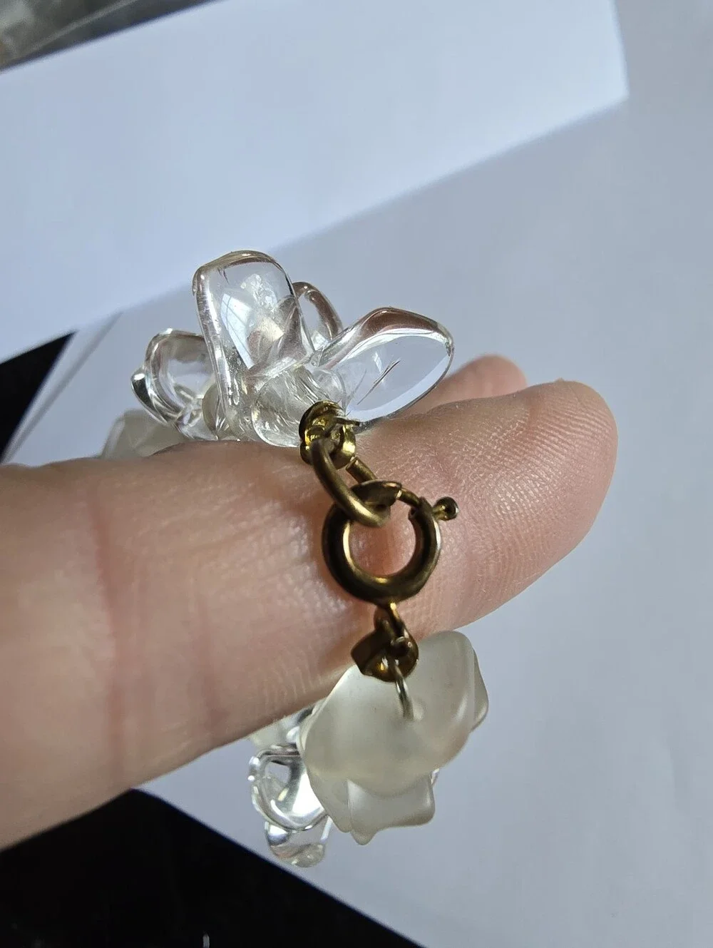 Bracelet clear and frosted beads nugget beaded gold tone boho bohemian